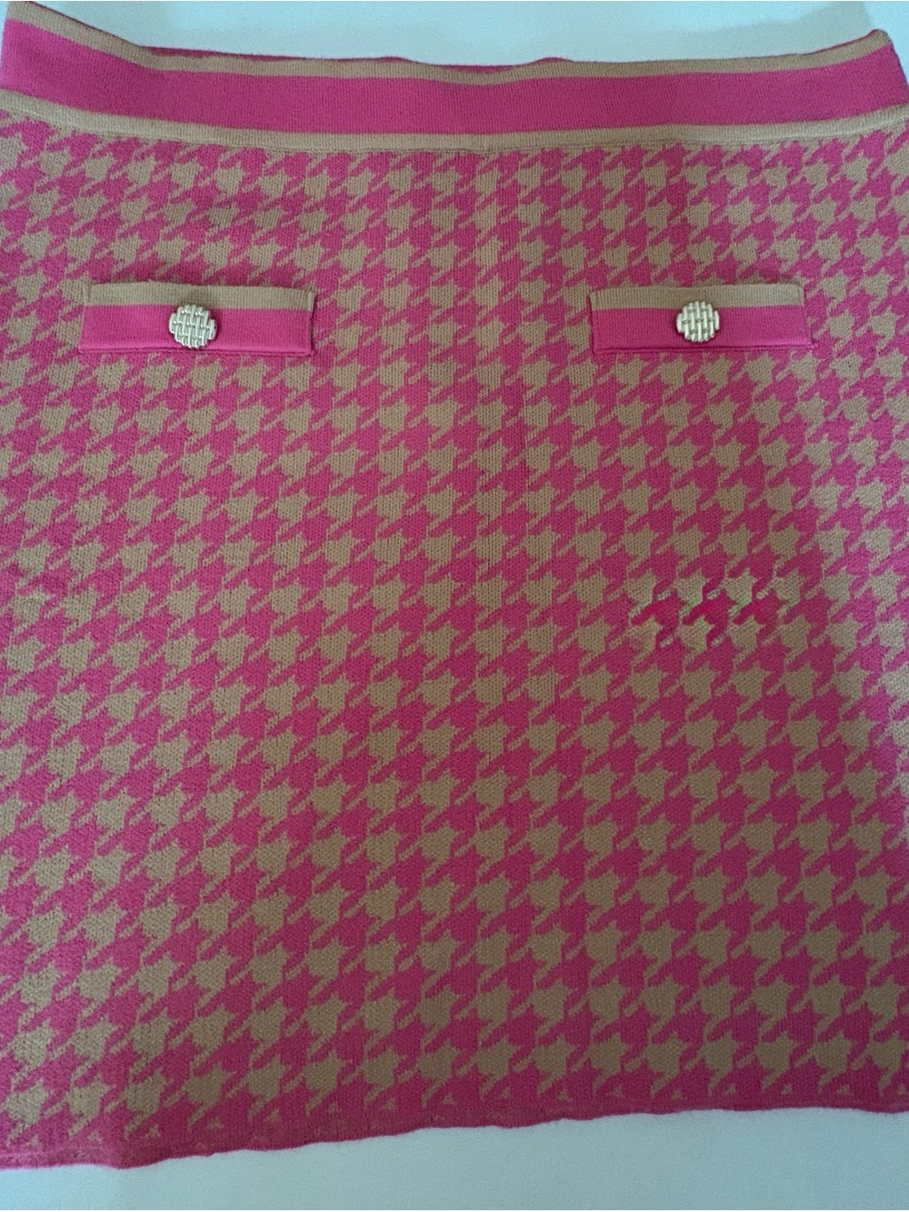 River Island Chic Pink and Beige Houndstooth Mini Skirt with Gold Accents